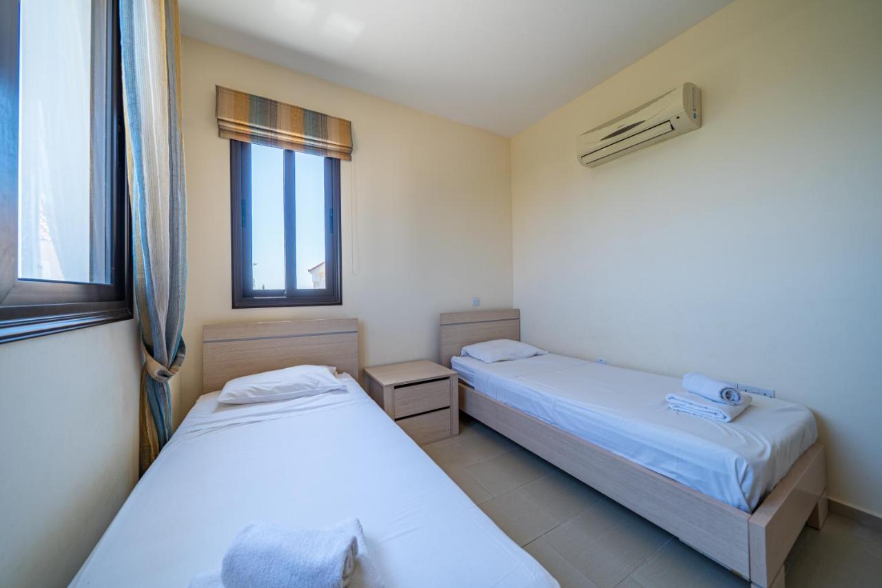 Kyklades Maisonette for 6 people Protaras Extérieur photo