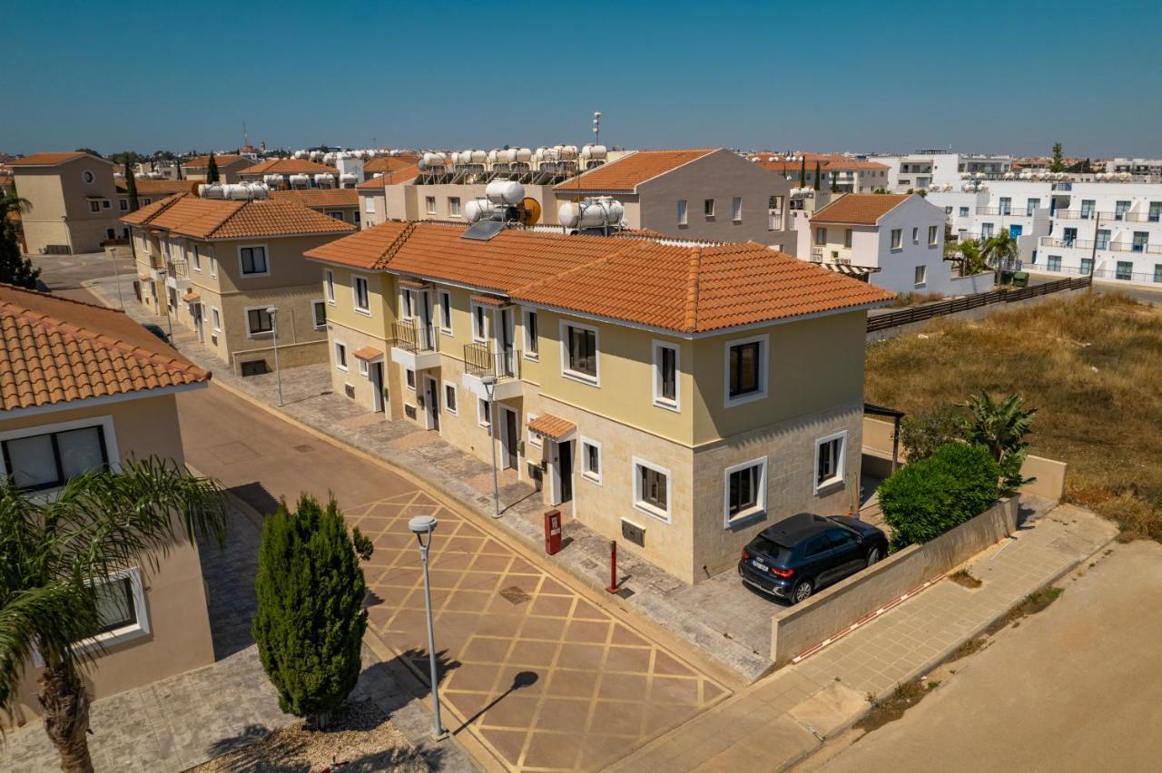 Kyklades Maisonette for 6 people Protaras Extérieur photo