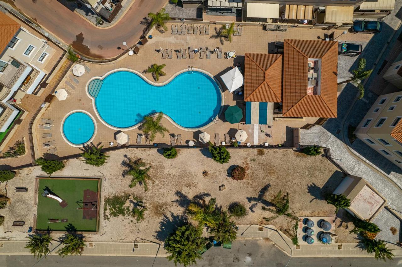 Kyklades Maisonette for 6 people Protaras Extérieur photo